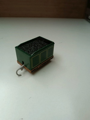 Tomas train used, train wagon