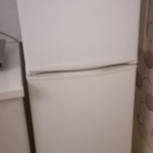 Trenton refrigerator like new, 140 cm height, 50 cm width
