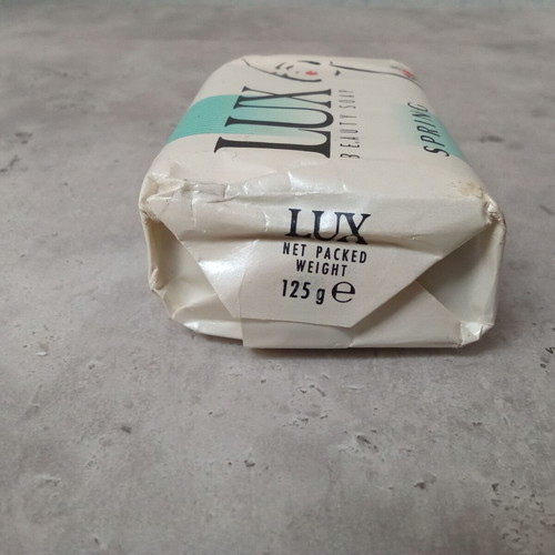 Lux Spring beauty soap collectible, like new, 1970s-1980s