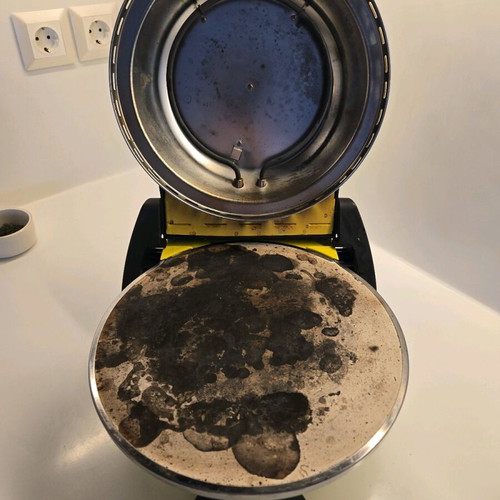 Pizza oven used in excellent condition
