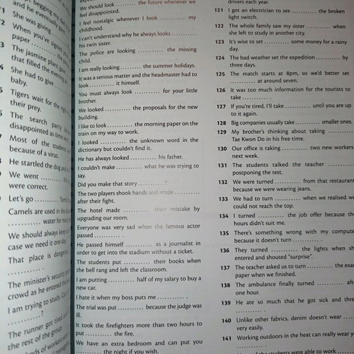 Wishes Level B2.2 Workbook unused, student's book