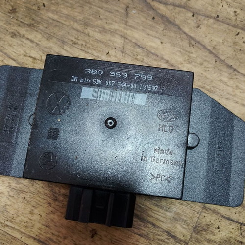 Comfort module KSG VW Passat used, 3B0959799, 5DK00754400