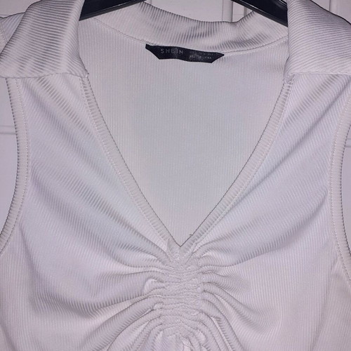 Shein crop top like new, white with collar and drawstring