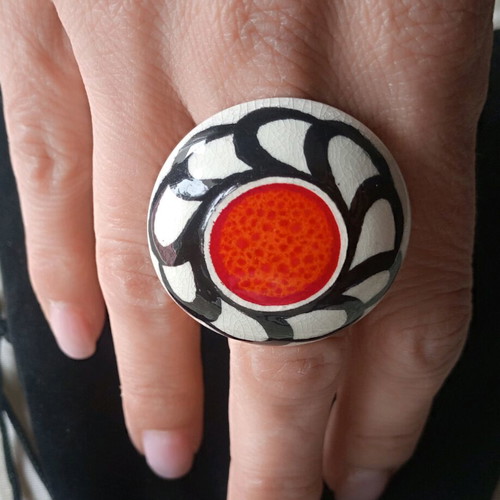 Vintage rave ring early 90's ceramic adjustable like new