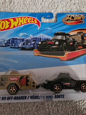 Hot Wheels Porsche 911 Off-Roader 1:64 scale new collectible car
