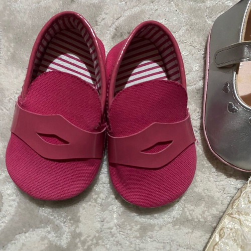 Baby shoes like new, set size 18
