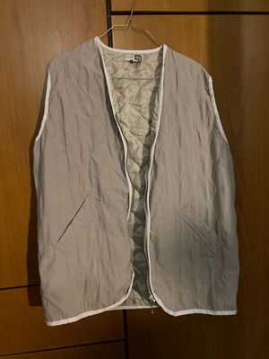 Quilted vest like new, beige, size M