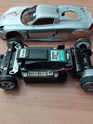Kyosho Dnano τηλεκατευθυνόμενο αυτοκίνητο μεταχειρισμένο, κλίμακα 1:43, πλήρως λειτουργικό