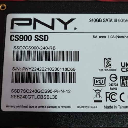 PNY CS900 SSD 240GB with Sata III cable
