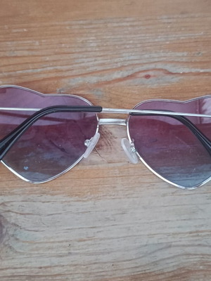 Heart-shaped sunglasses like new