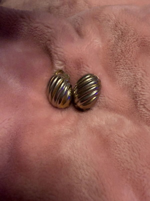 Vintage Atelier earrings 60s clip-on like new, silver