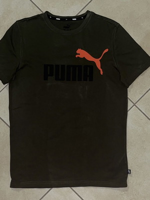 Puma T-Shirt olive green with orange logo print size L like new