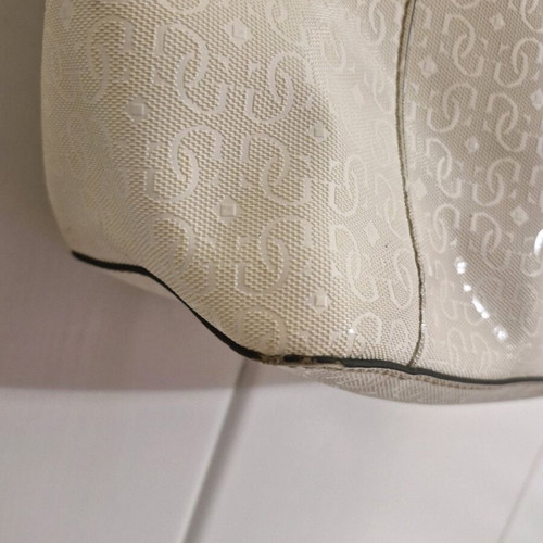 Guess bag large like new, white with charm