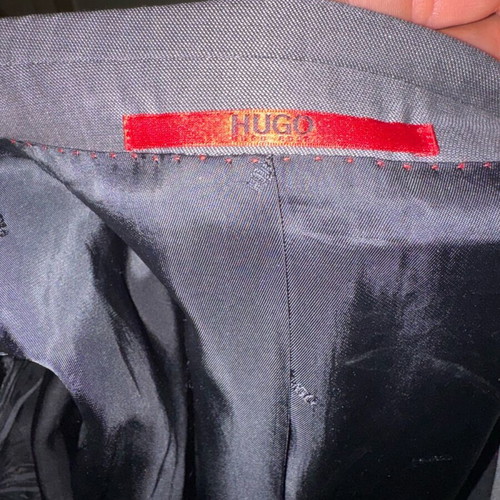 Hugo Boss gray suit like new, size 50