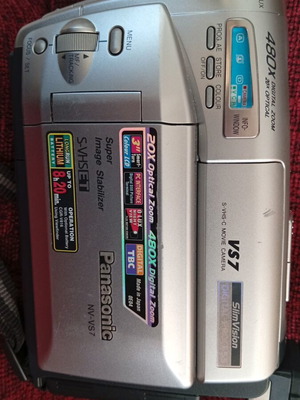 Panasonic NV-VS7 camera like new, complete set with case and charger