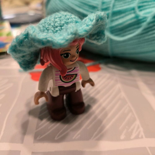Handmade knitted hat and keychain turquoise new