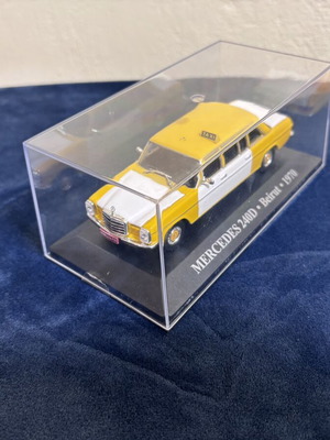 Mercedes Taxi 1/43 σε άριστη κατάσταση