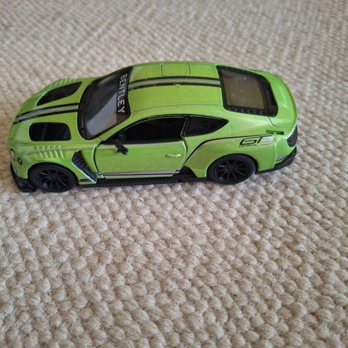 Bentley Continental GT3 metal toy car used, scale 1/38, Kinsmart