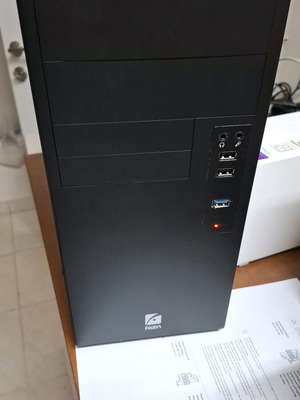 Recased NAS HP MICROSERVER NL40L PROLIANT, 1x4GB RAM, NO DISKS