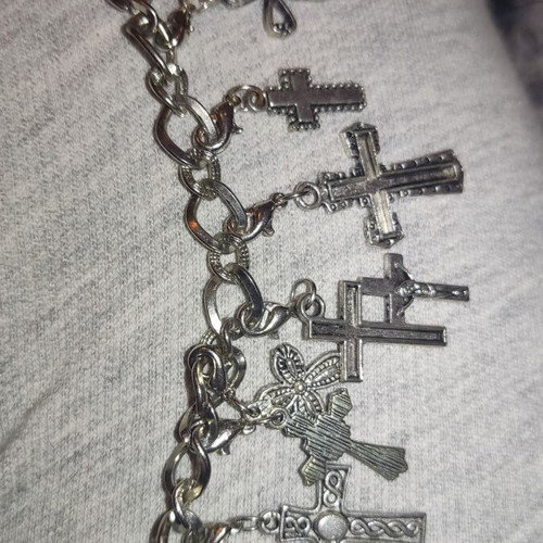 Bracelet with crosses new