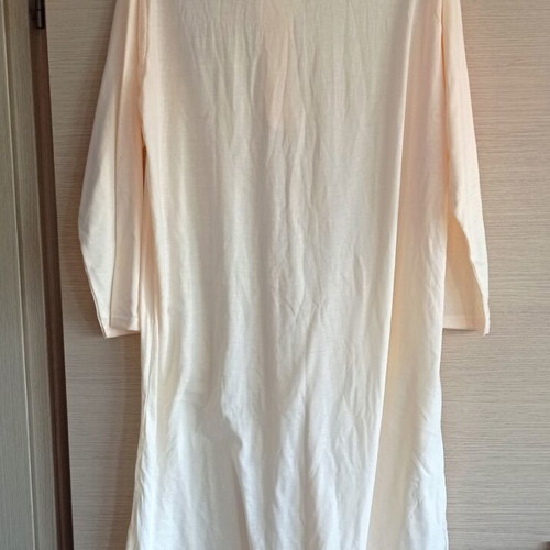 Nightgown with long sleeves used, peach color, size Large