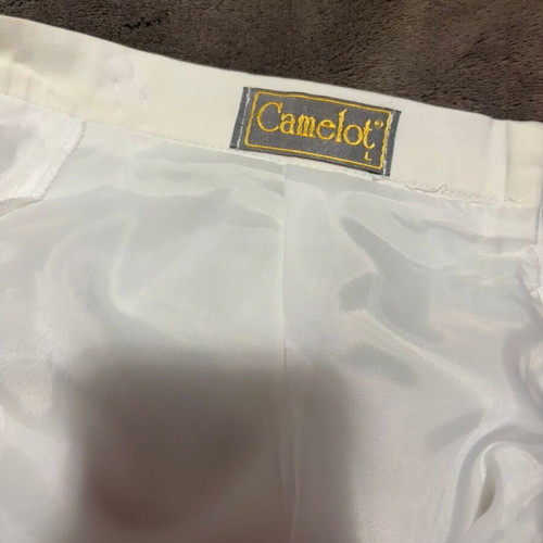 Camelot skirt new with lining, fits medium and large, white