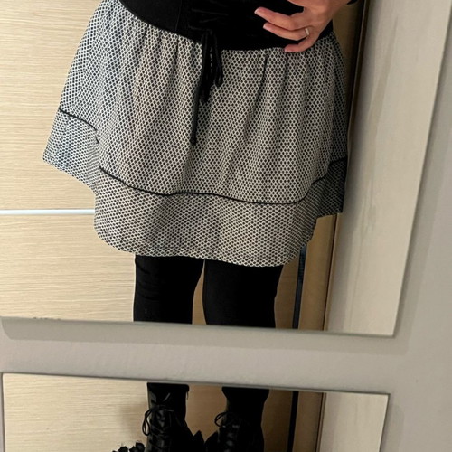 Skirt gray with black details klos TRF No S used