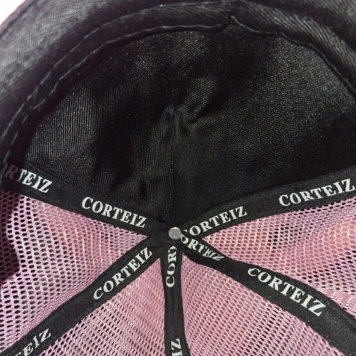 Corteiz Alcatraz pink cap, adjustable