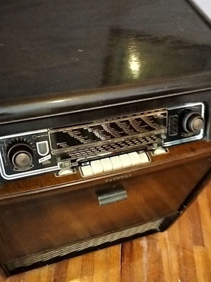 Antique radio turntable used