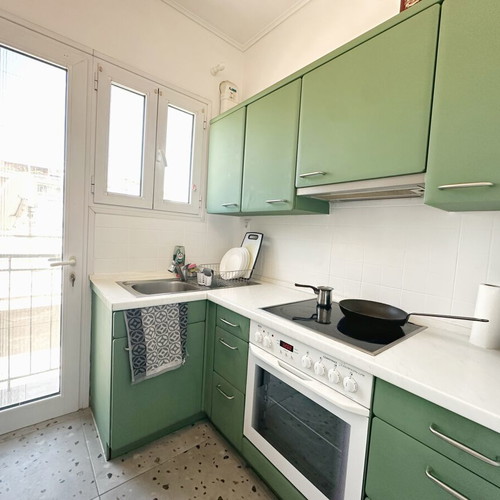 Apartment in Palaio Faliro 51 m², 5th floor, furnished with balcony