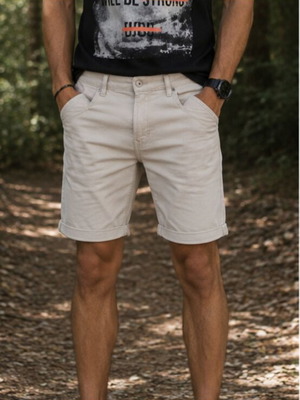 Bershka men's shorts beige size L like new