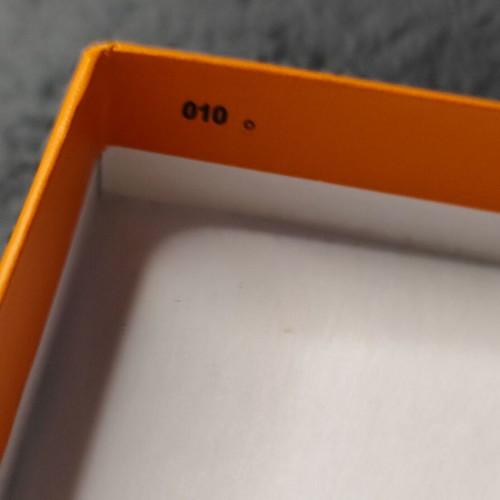 Hermes gift box used 38.5 x 30 x 6 cm