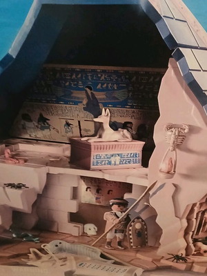 Playmobil History The Pharaoh's Pyramid 5386 like new