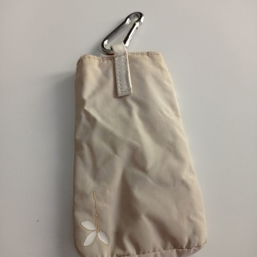 Colla case with second pocket and pant clip used