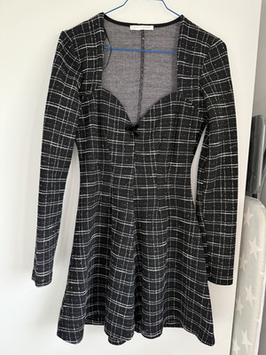 Zara winter mini dress black size M like new
