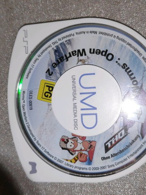 Worms Open Warfare 2 PSP like new, disc only UMD