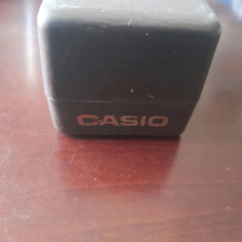 Vintage αντρικό ρολόι Casio μεταχειρισμένο με θήκη, χρυσο