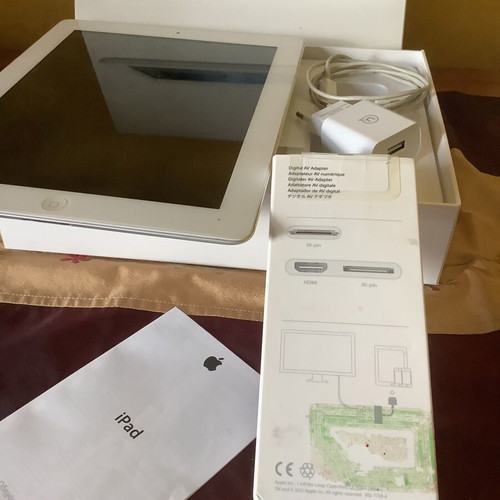 Apple iPad 3 Wi-Fi 16GB used, Retina 9.7-inch display