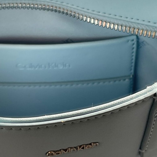 Calvin Klein small crossbody bag like new, light blue