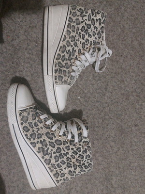 Platform shoes with print used, size 38, black and beige