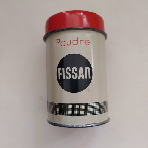 Fissan vintage metal powder box with stamps