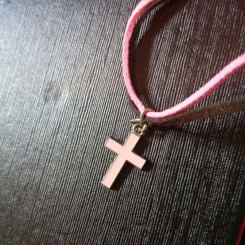 Cross jewelry like new