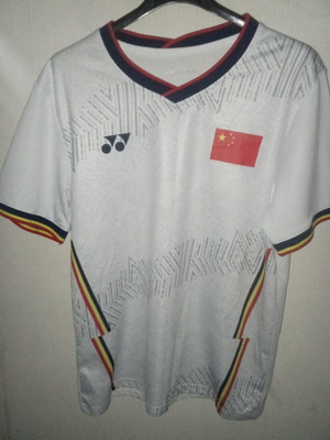 China Football Jersey like new, size M