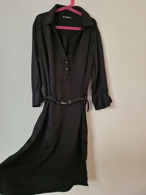 Enzzo black dress brand new, size Small with belt