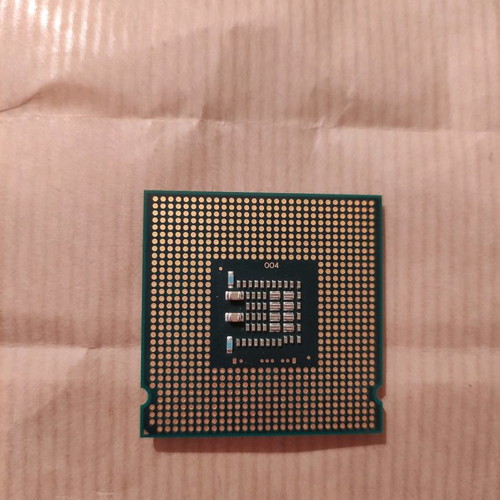 ΠΩΛΕΊΤΑΙ Intel Pentium E5700 Processor (45nm), 3GHz, 2MB Intel Smart Cache, 65W, LGA775 Socket, 64-bit.