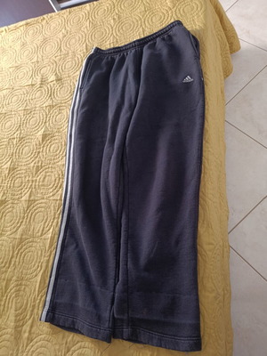 Adidas φόρμα large μεταχειρισμένη, μαύρο και άσπρο