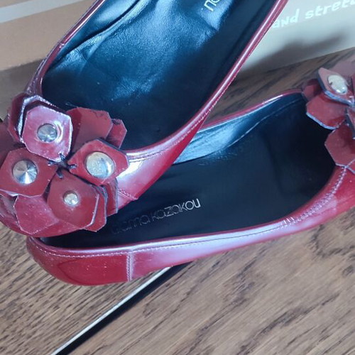 Gianna Kazakou ballerinas like new, burgundy leather with front details