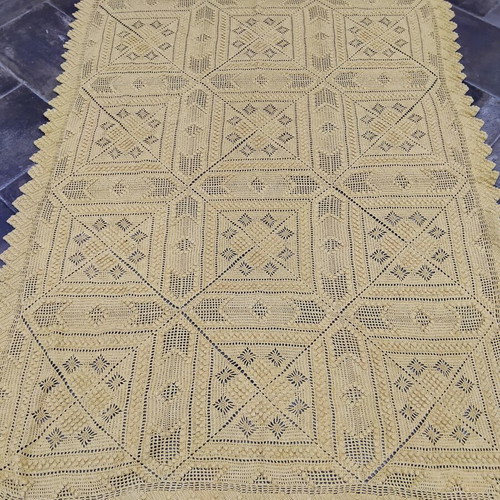 Traditional handmade crochet blanket like new, 220x160 cm, yellow