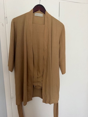 Vassia Kostara set beige pants and kimono like new
