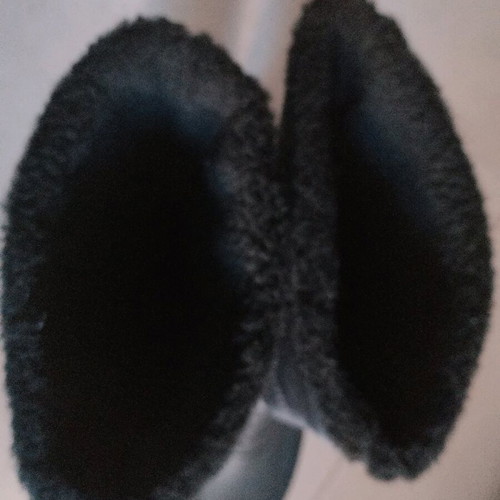 Ski boots like new, very lightly worn